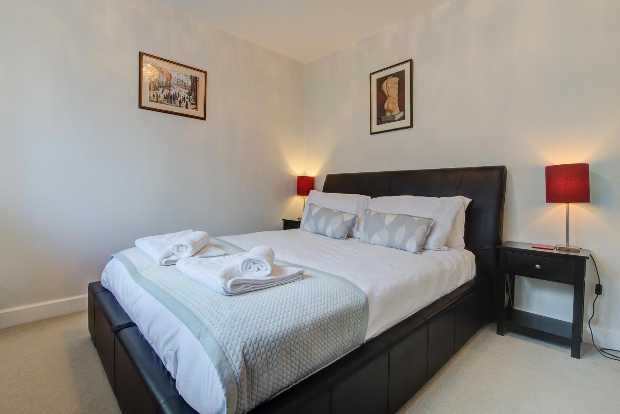 Spacious 2-Bed Home - Exposed Beams & Fast Internet Included ستامفورد المظهر الخارجي الصورة